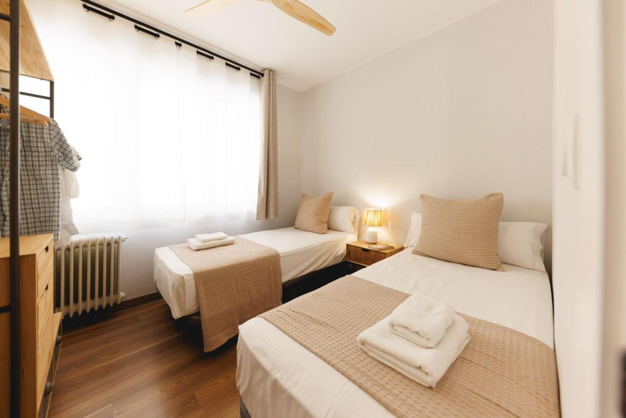 Bravissimo Figuerola, Spacious 3-Bedroom Apartment Girona Exterior photo